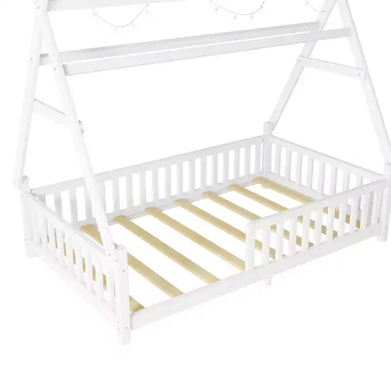 Lit cabane jumeau avec lumière, lit cabane au sol avec clôture et toit, conception de sécurité