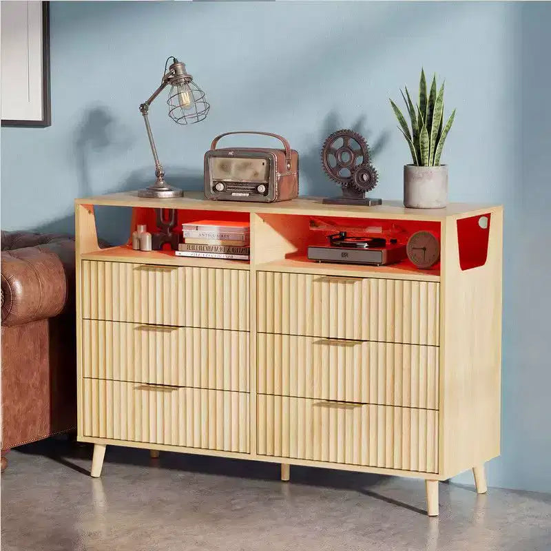 Commode 6 tiroirs avec panneau cannelé et lumière LED RVB 119 cm L
